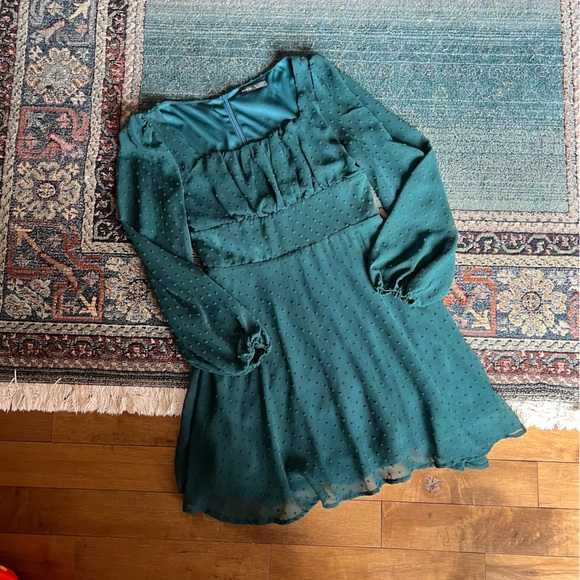 ✨3/15$ Green dress, polka dots - Picture 1 of 5